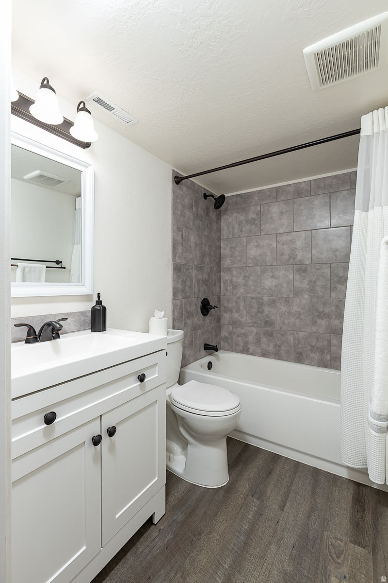 WEST VIEW ESTATES SUBDIVISION - Residential