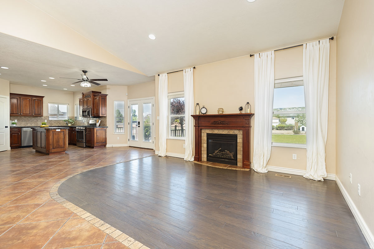 WEST VIEW ESTATES SUBDIVISION - Residential