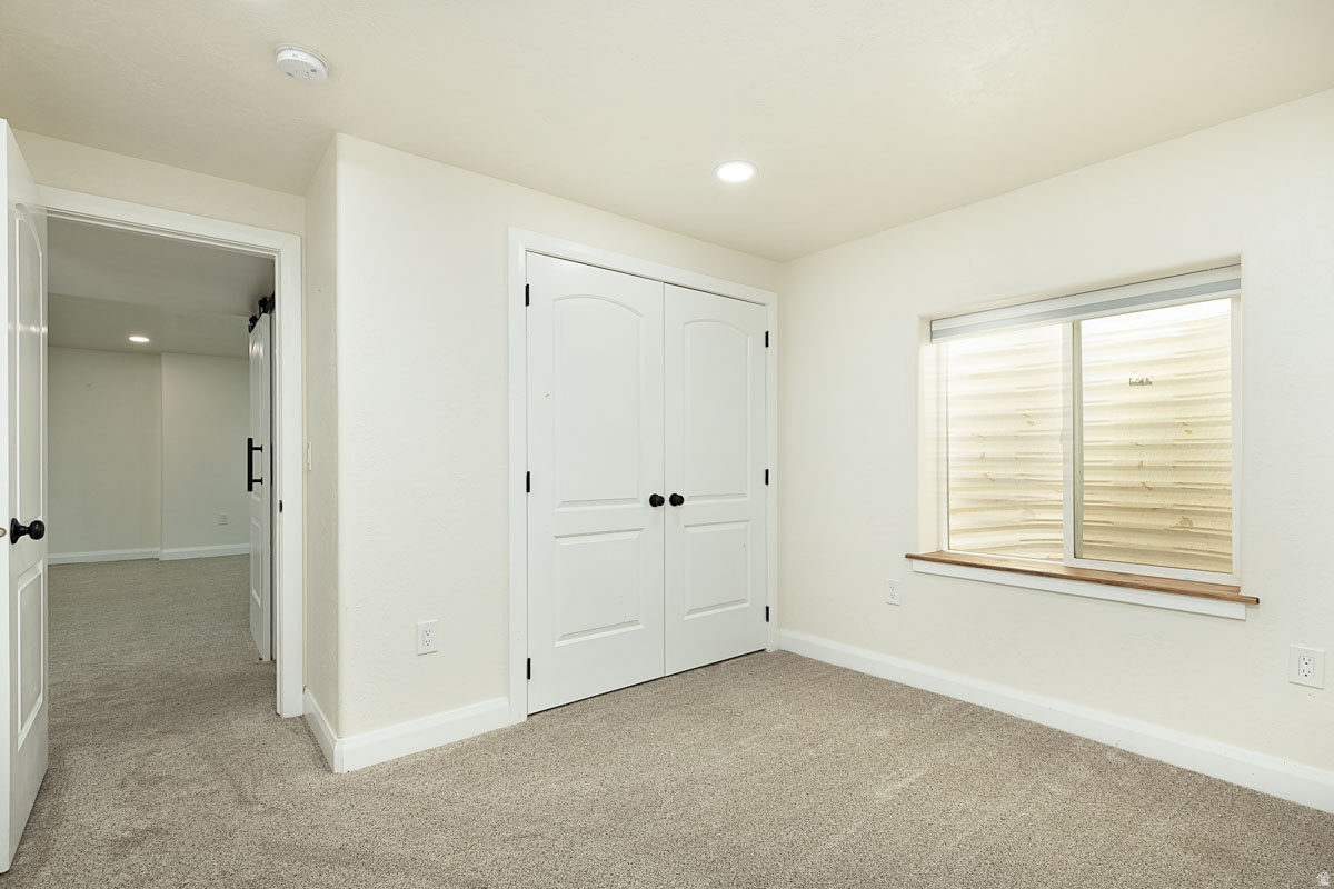 WEST VIEW ESTATES SUBDIVISION - Residential