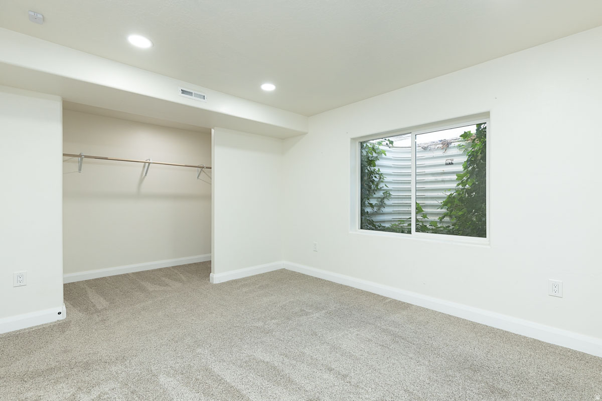 WEST VIEW ESTATES SUBDIVISION - Residential