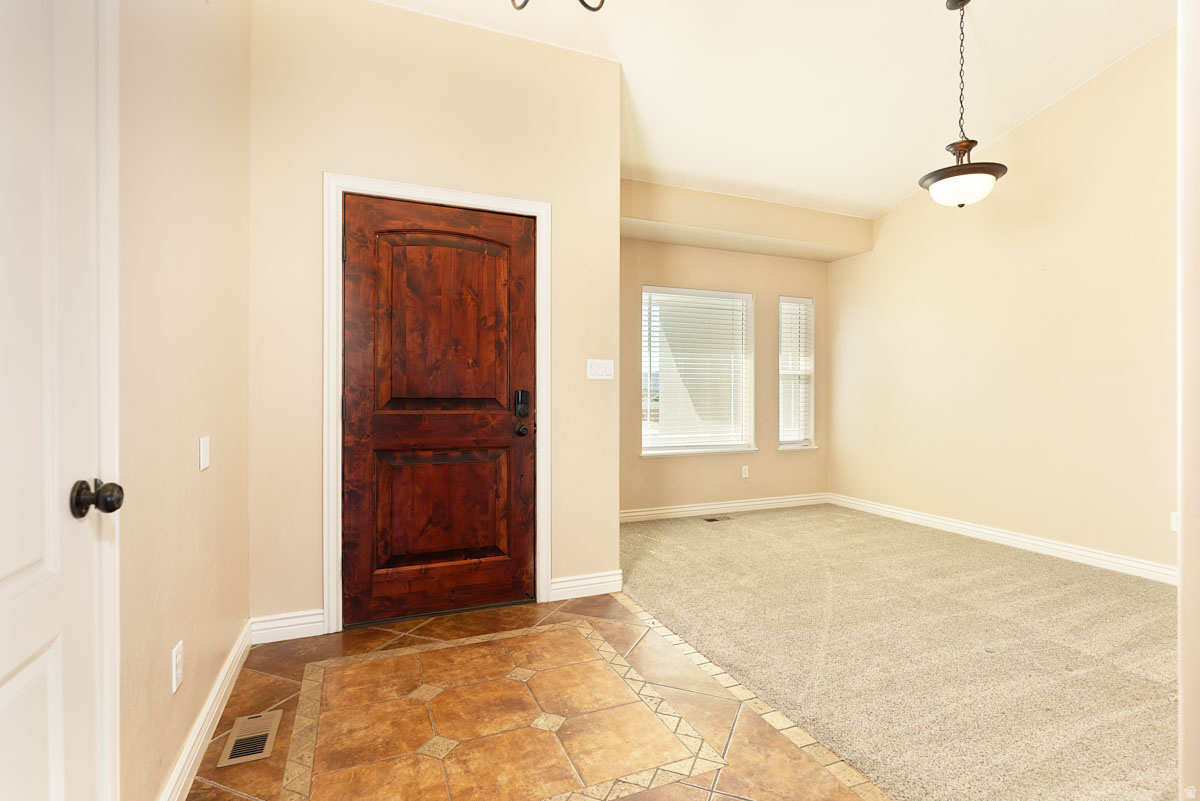 WEST VIEW ESTATES SUBDIVISION - Residential