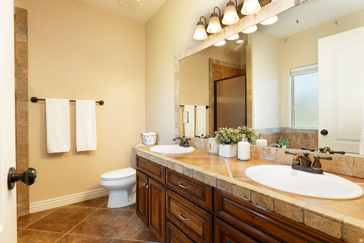 WEST VIEW ESTATES SUBDIVISION - Residential