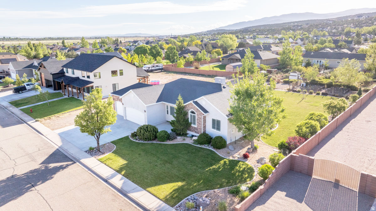 WEST VIEW ESTATES SUBDIVISION - Residential
