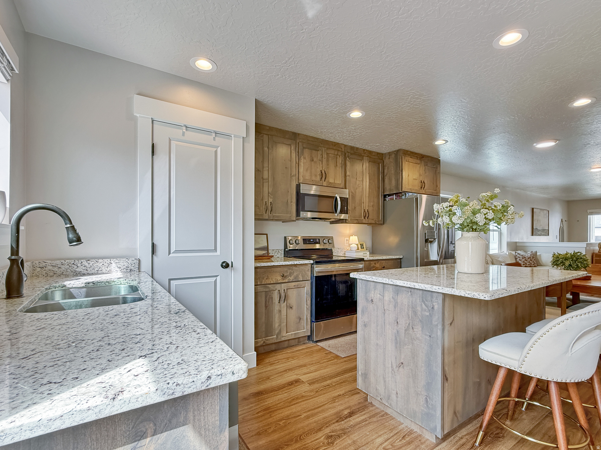 MAPLETON VILLAGE - Residential