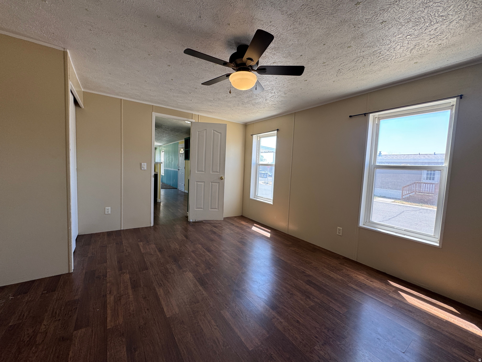 EVERGREEN PARK - Residential