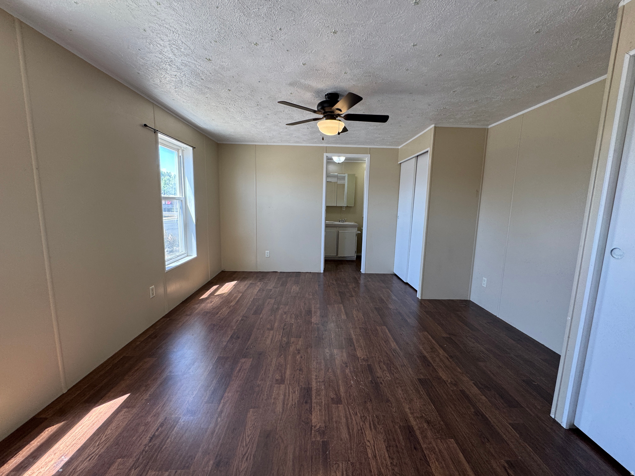 EVERGREEN PARK - Residential