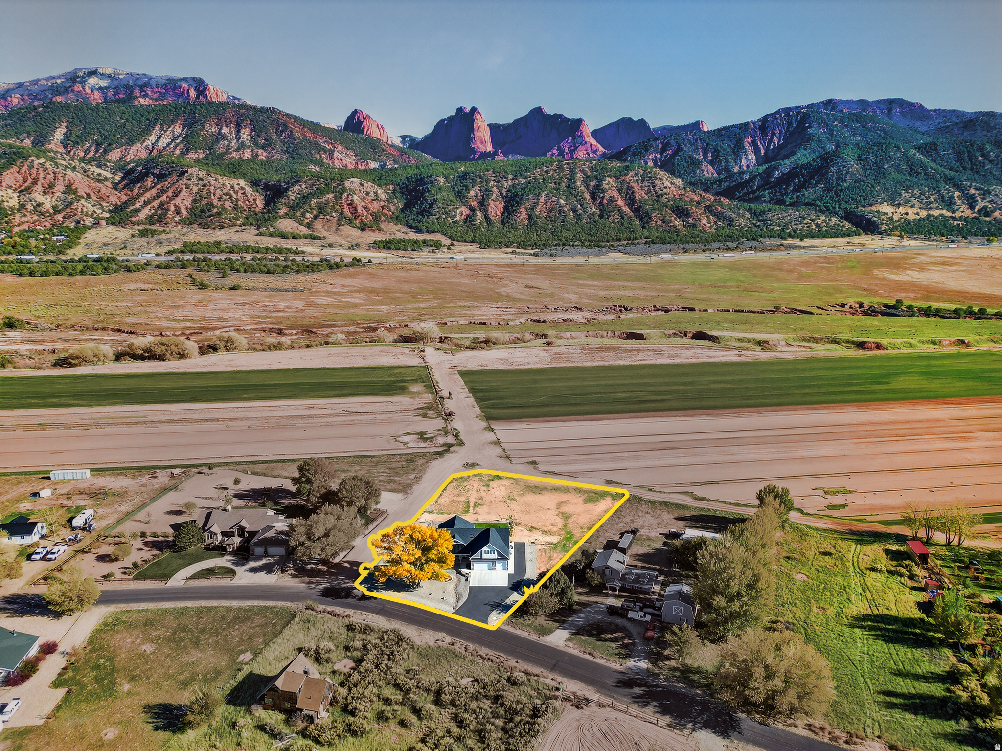 NEW HARMONY FARMS UNIT 1 AMD - Residential