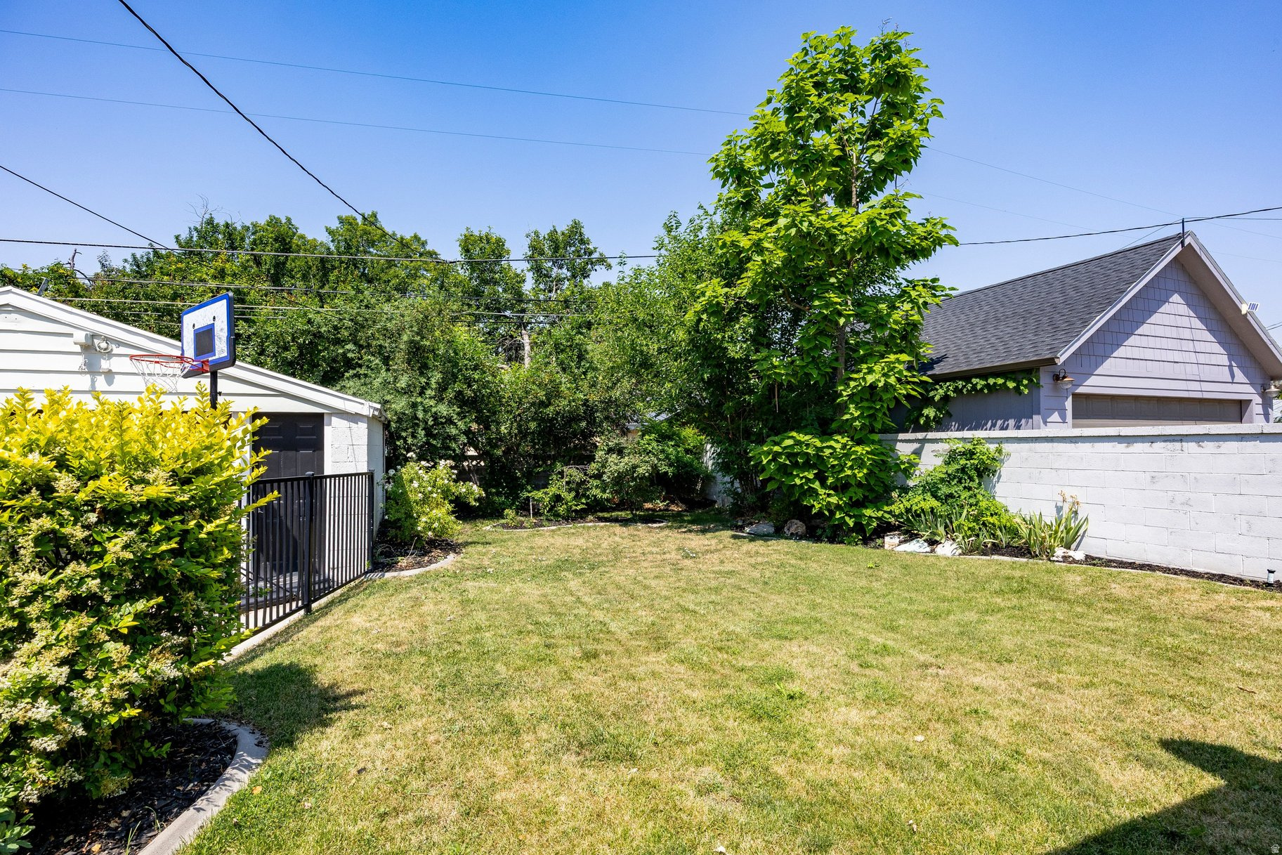HIGHLAND PARK - Residential