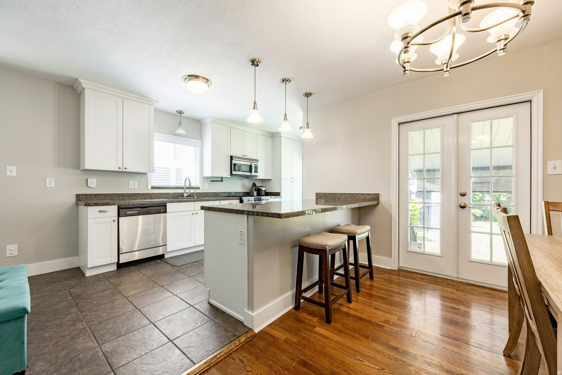 HIGHLAND PARK - Residential