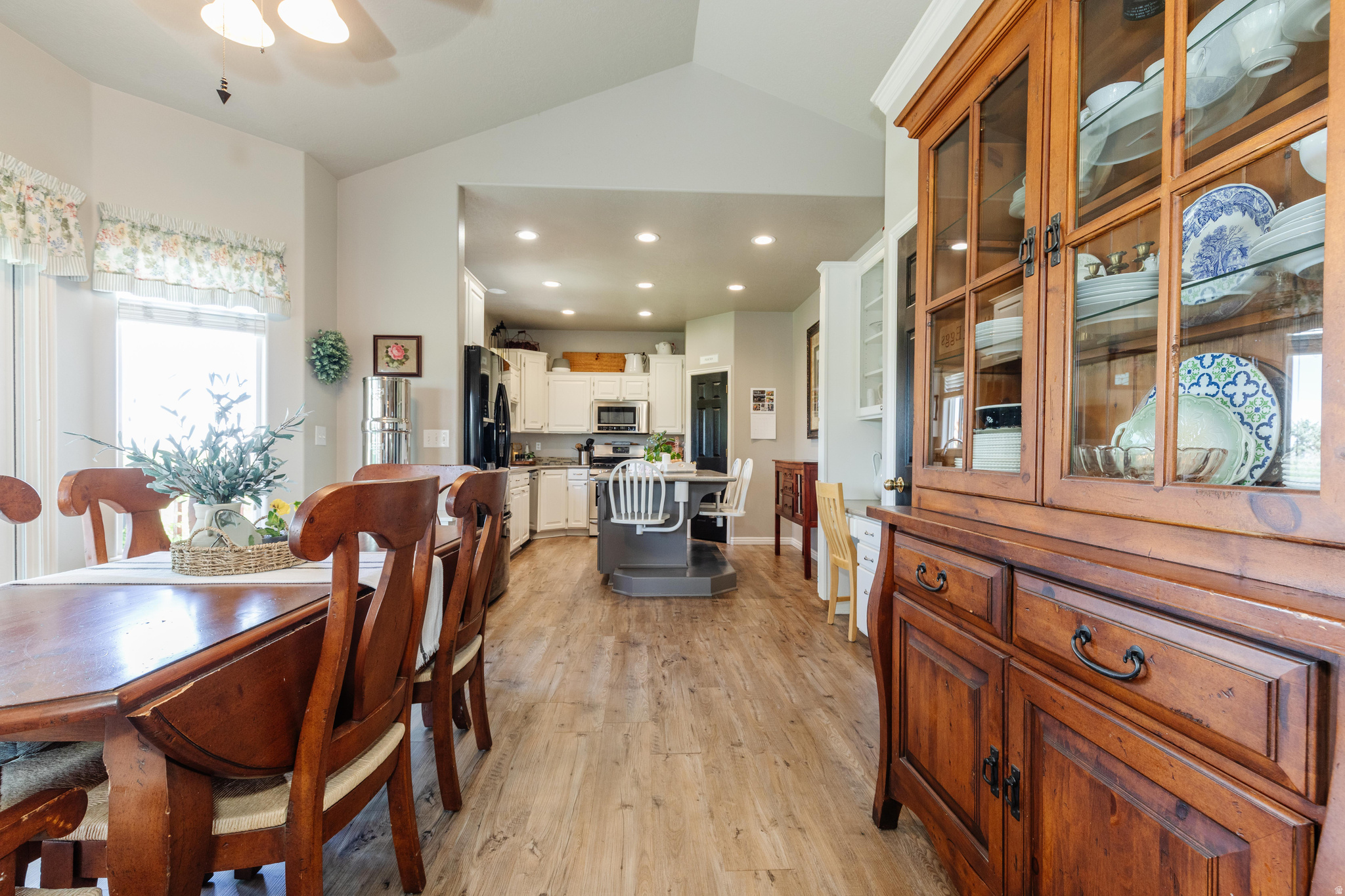 CANYON VIEW ESTATES - Residential