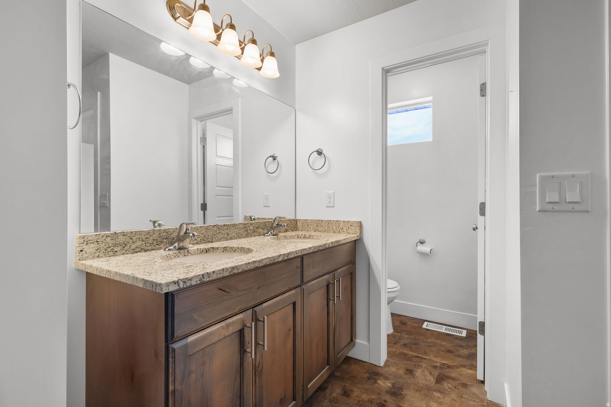 PONY EXPRESS TOWNHOMES - Residential