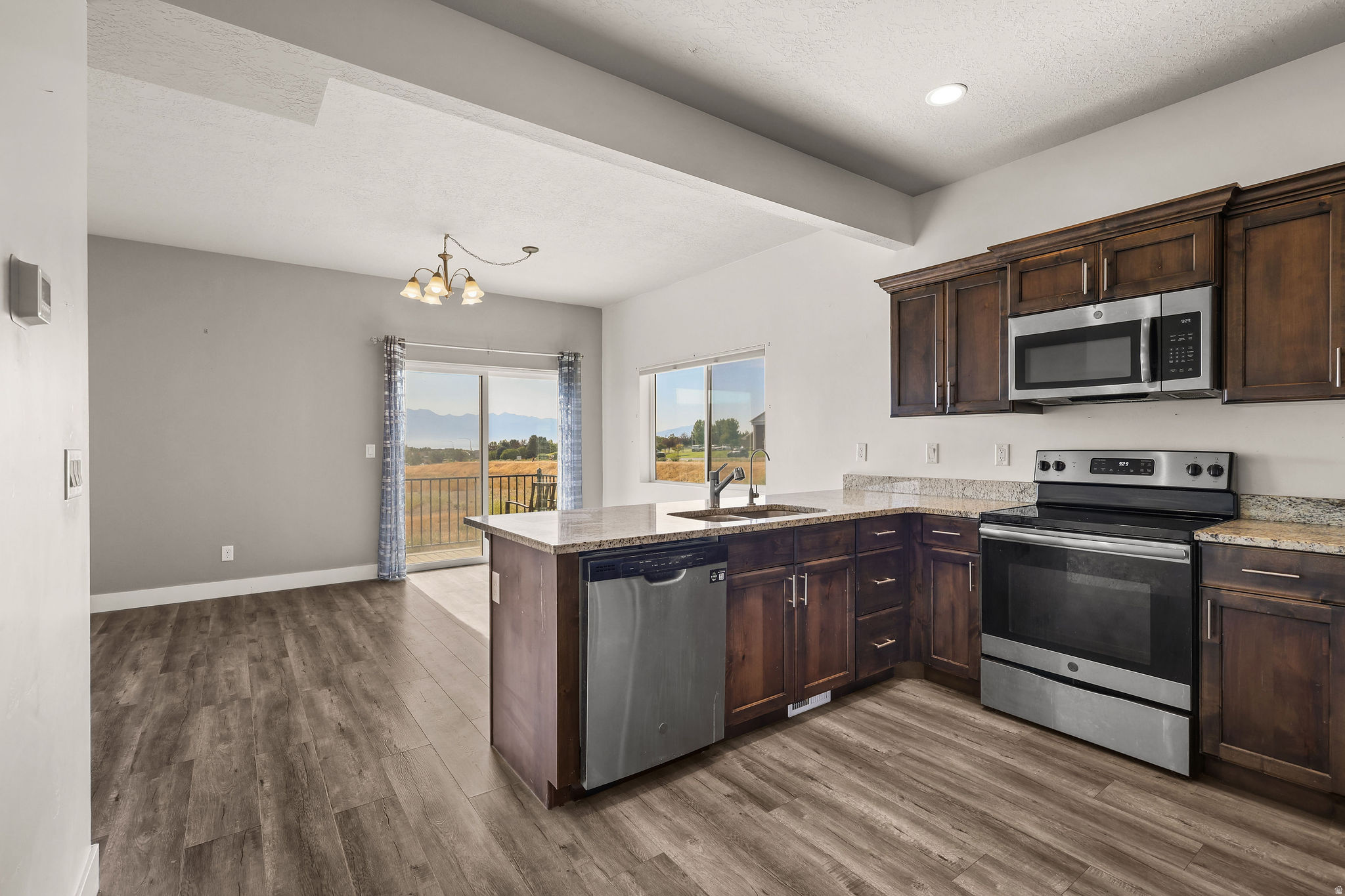 PONY EXPRESS TOWNHOMES - Residential