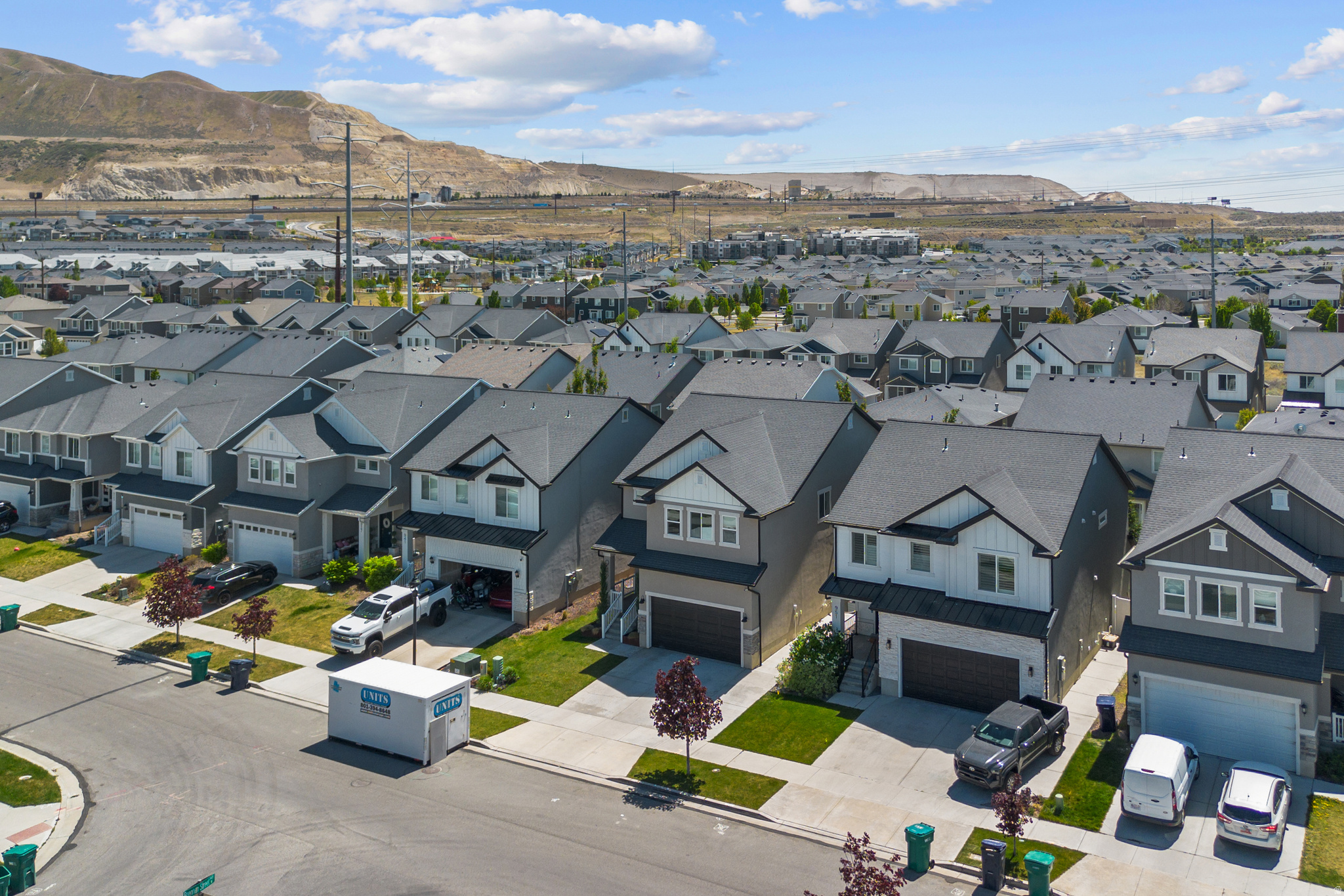 INDEPENDENCE VILLAGE - Residential