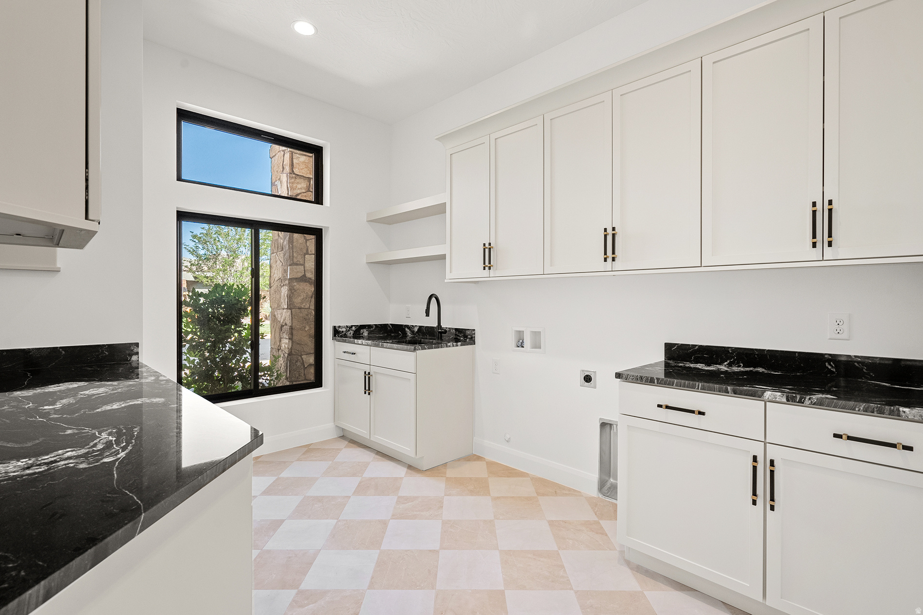 LEDGES OF ST GEORGE PH 2 - Residential