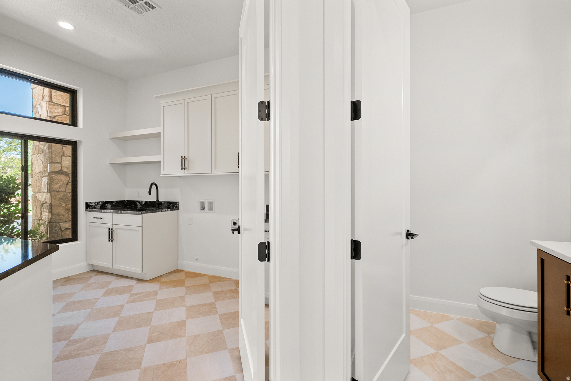 LEDGES OF ST GEORGE PH 2 - Residential