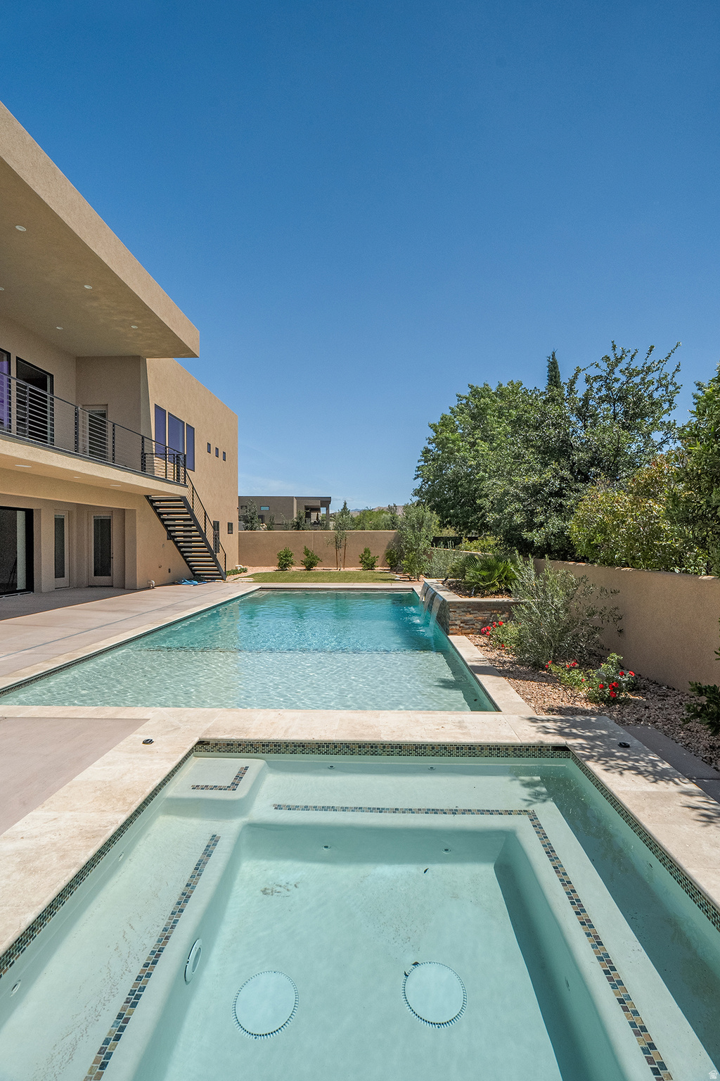 LEDGES OF ST GEORGE PH 2 - Residential