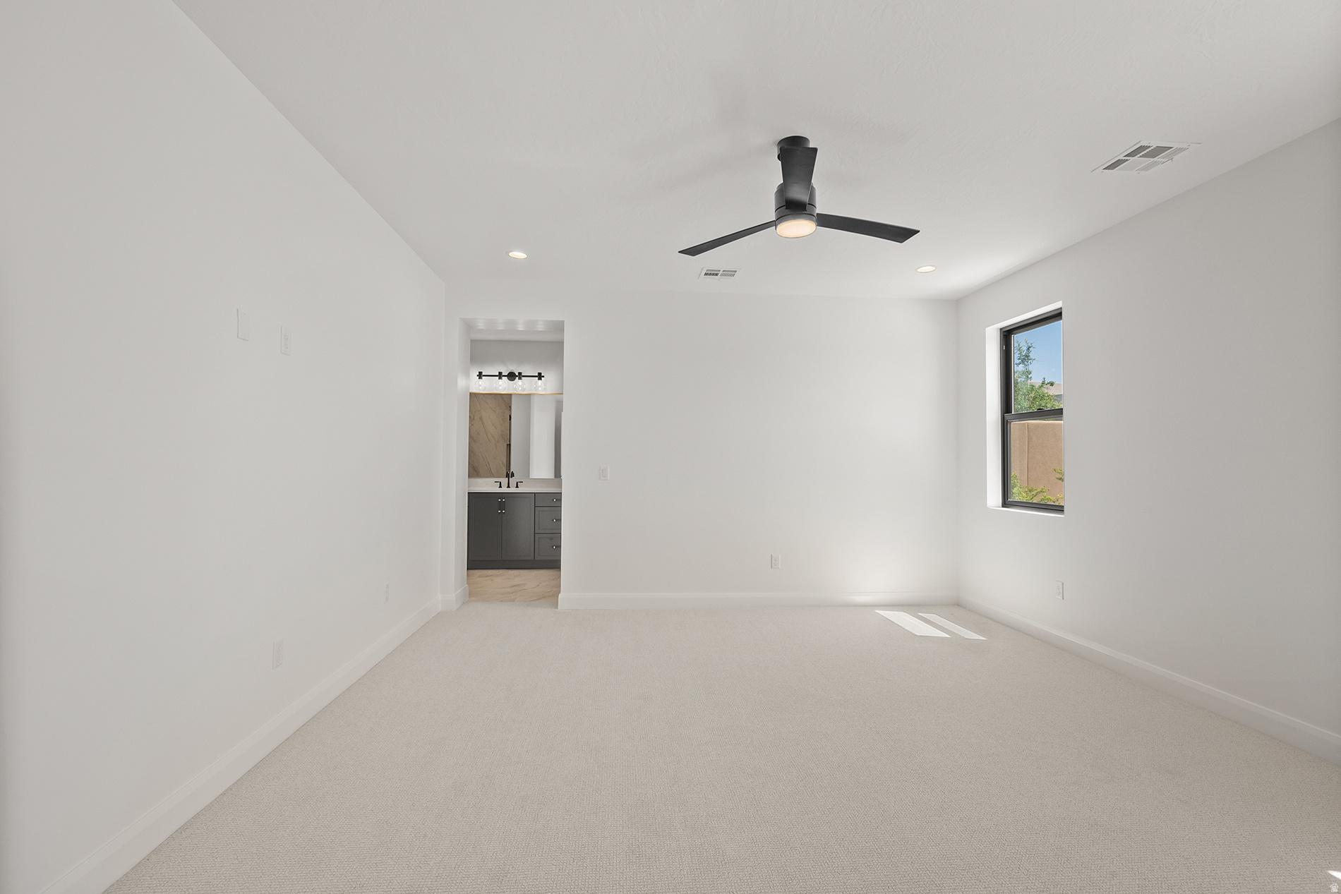 LEDGES OF ST GEORGE PH 2 - Residential