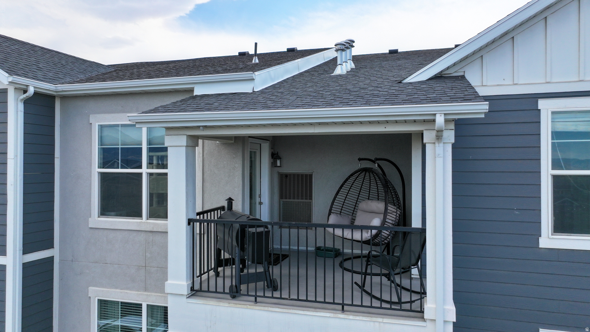 EAGLE VIEW - Residential