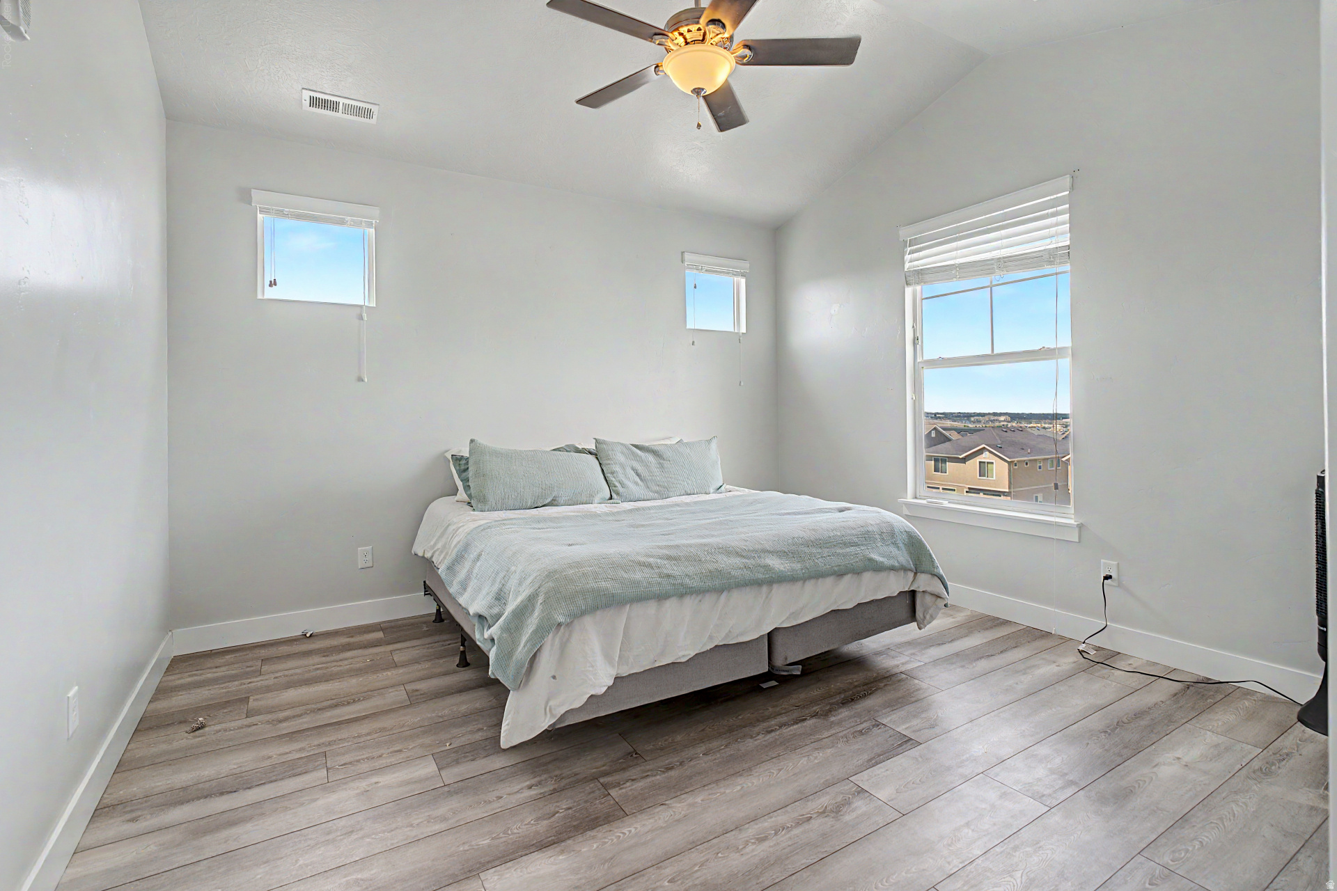 EAGLE VIEW - Residential