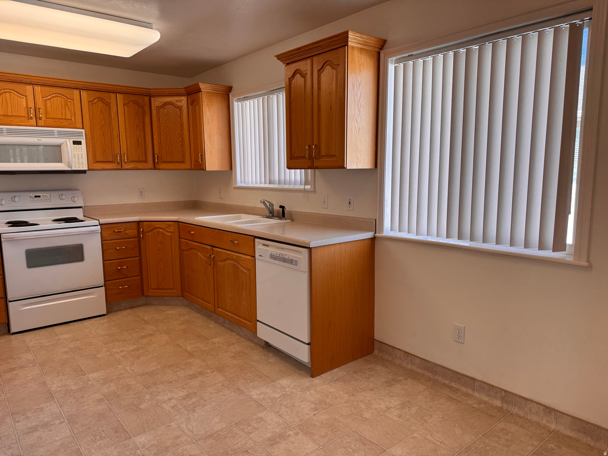 TOPAZ TOWNHOMES - Residential