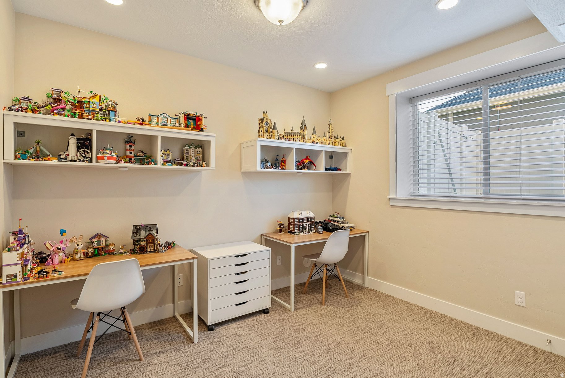 ASPEN CREST - Residential