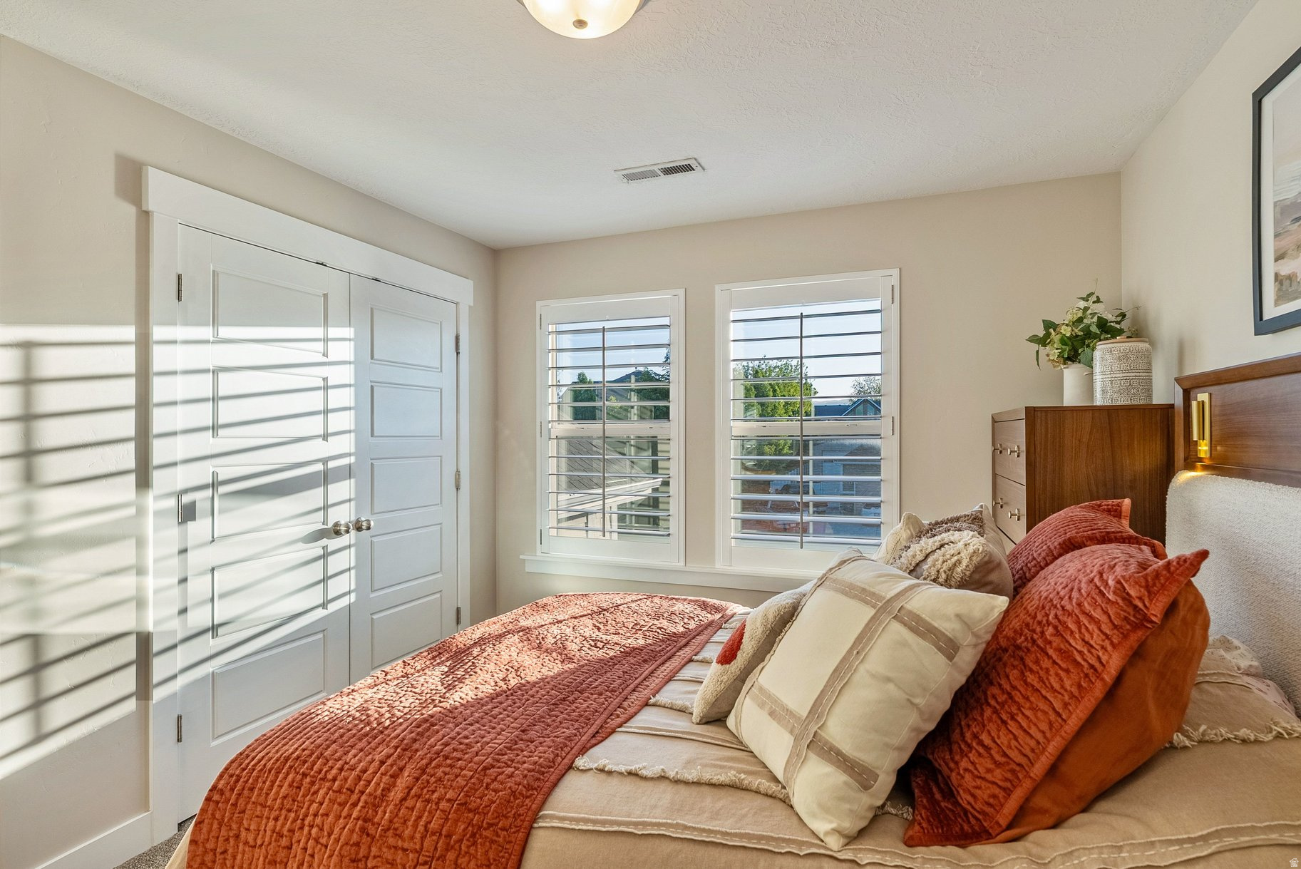 ASPEN CREST - Residential