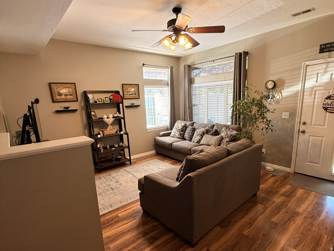 HERITAGE TOWNHOMES - Residential