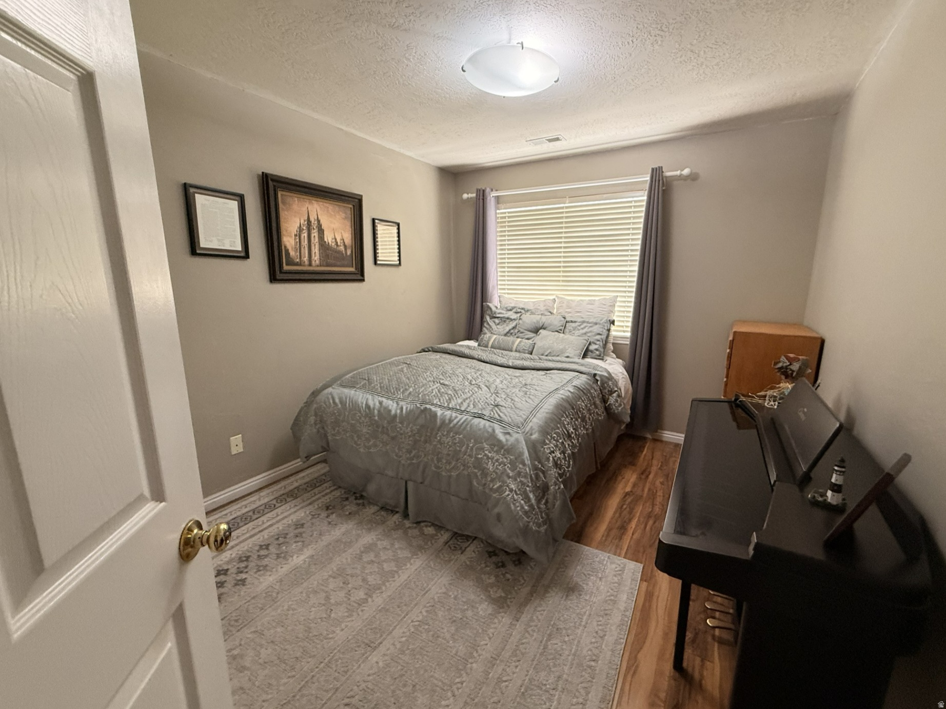 HERITAGE TOWNHOMES - Residential