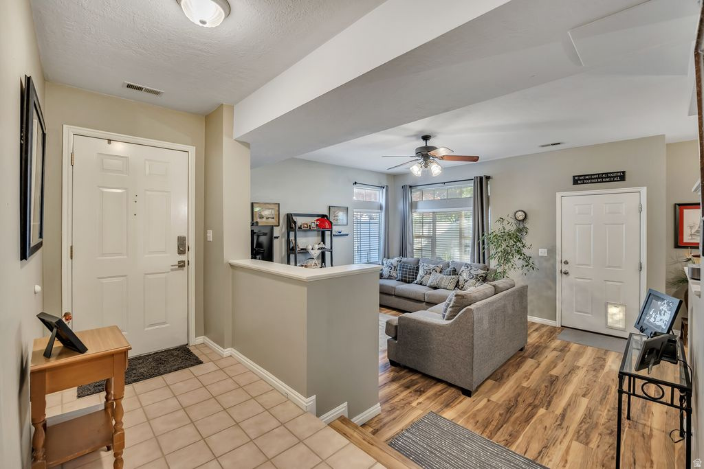 HERITAGE TOWNHOMES - Residential
