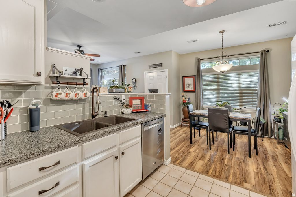 HERITAGE TOWNHOMES - Residential