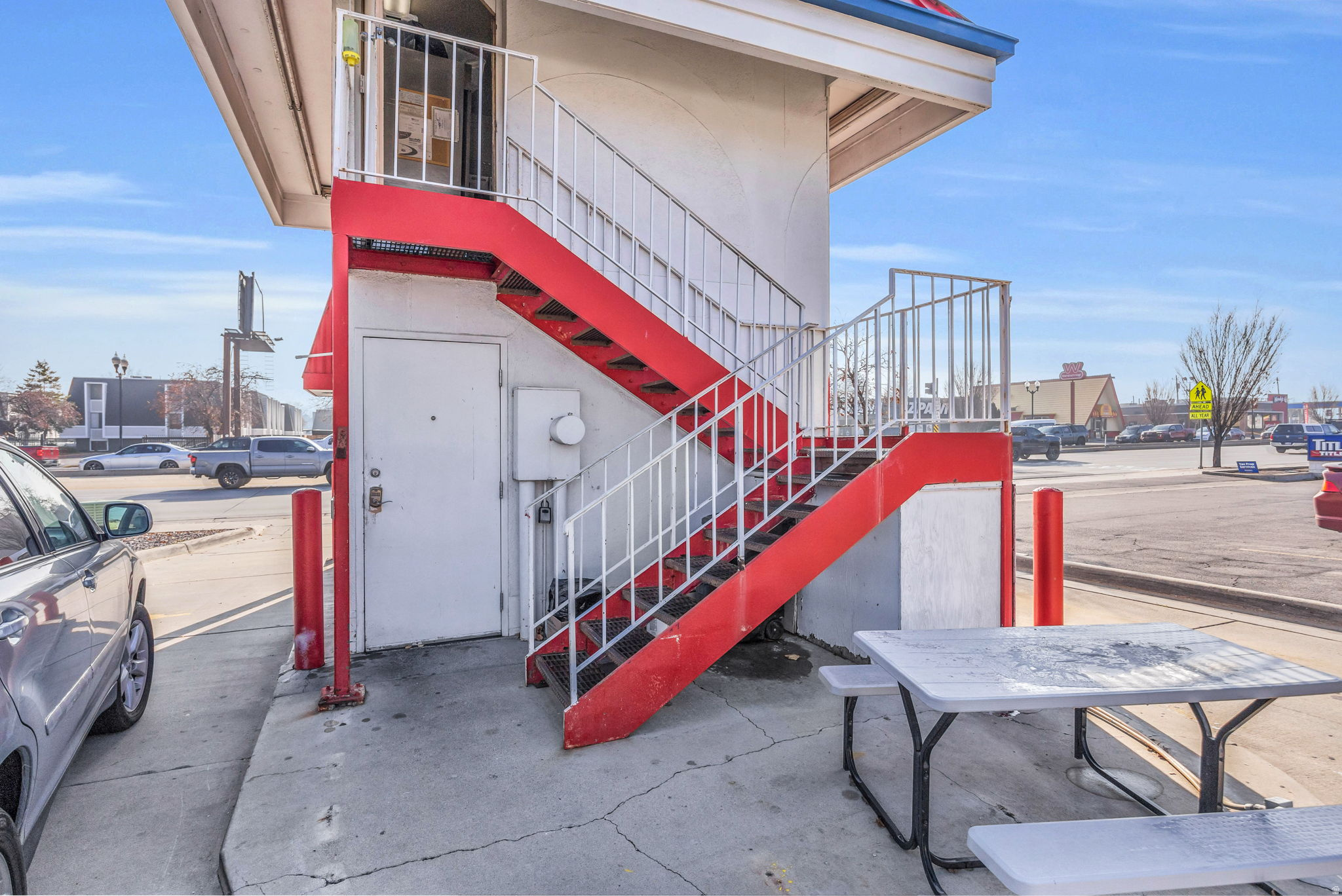 TATE - Commercial Sale