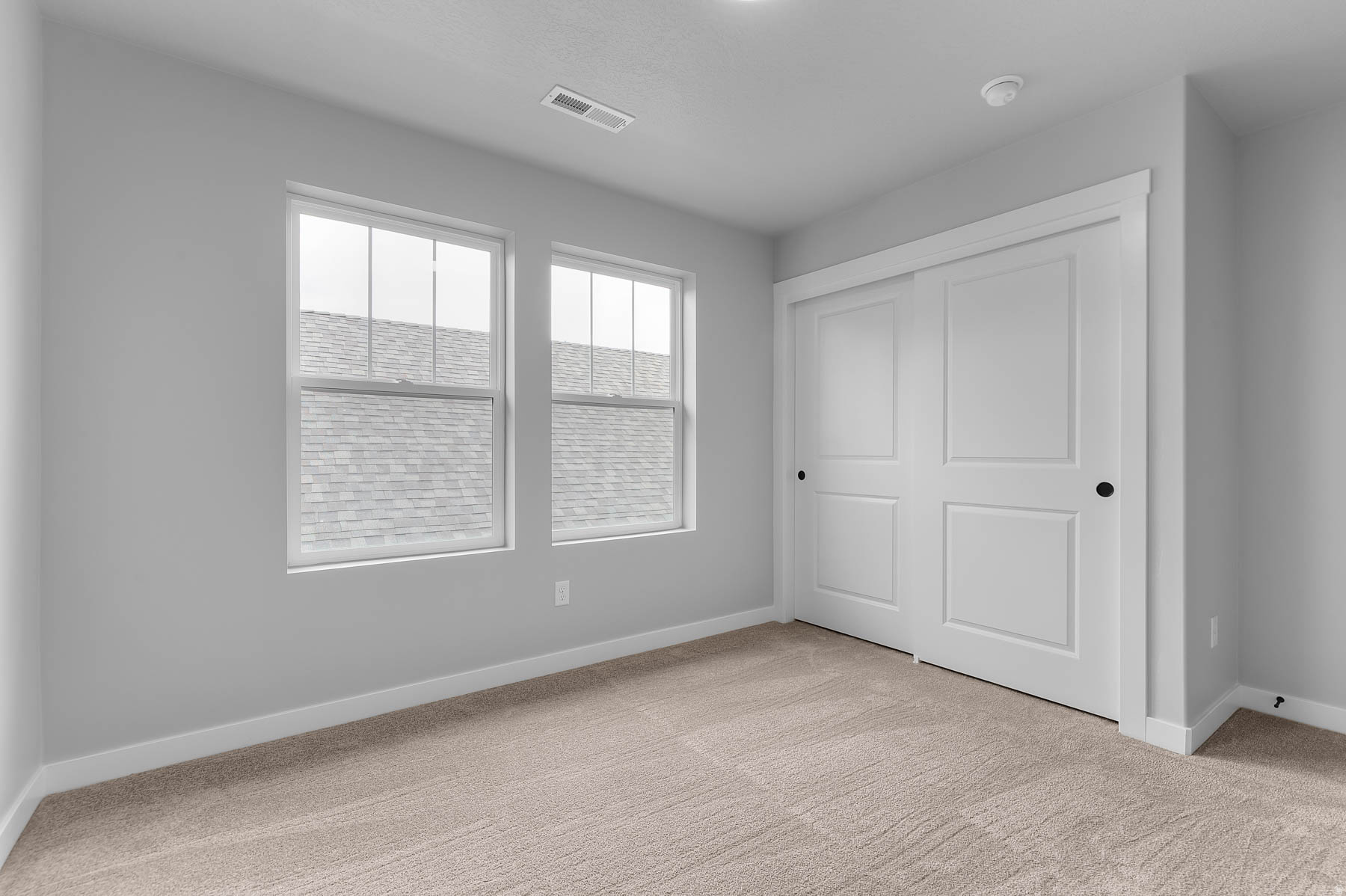 DAYBREAK WATERMARK 391 - Residential