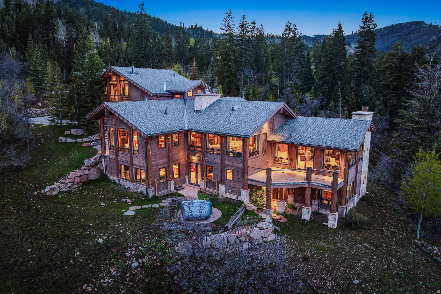 COLONY AT WHITE PINE CANYON - Residential