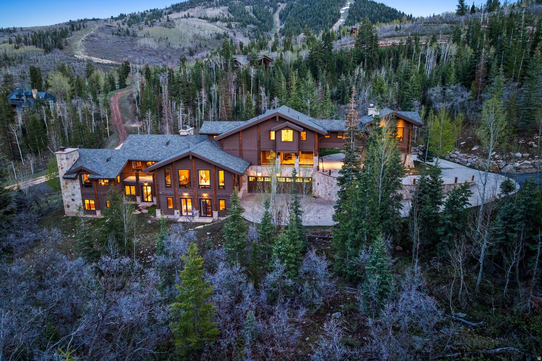 COLONY AT WHITE PINE CANYON - Residential