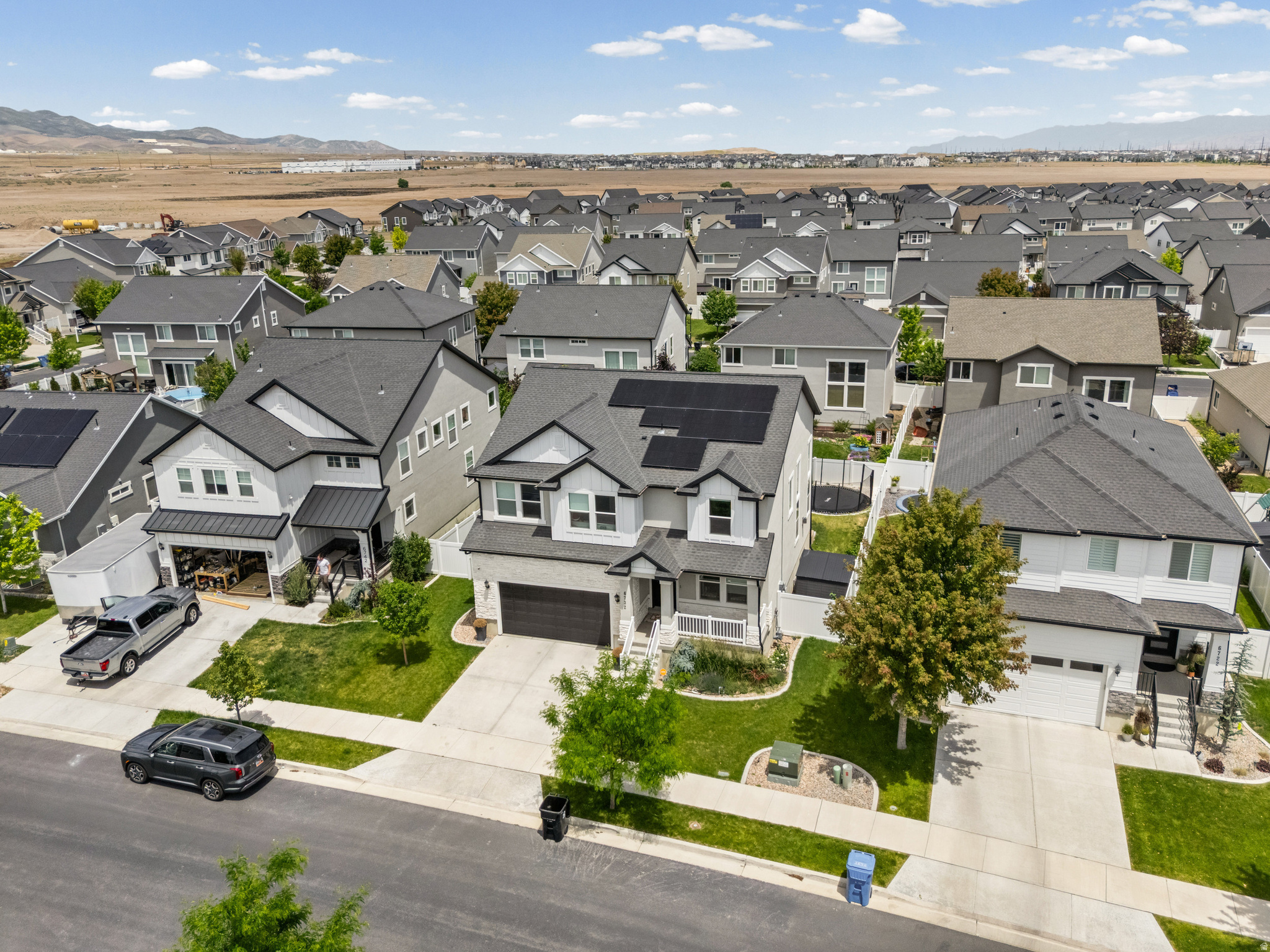 CREEK RIDGE - Residential