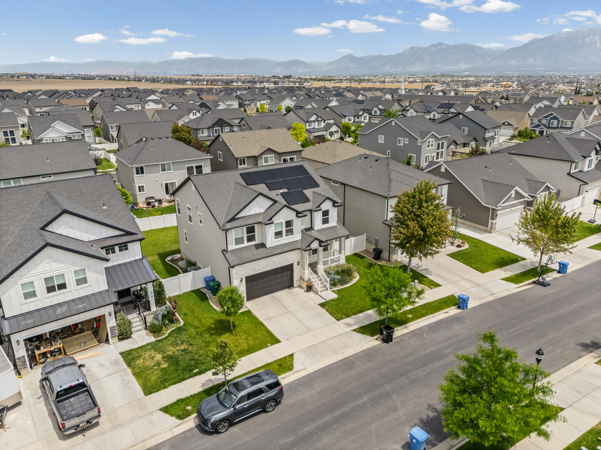 CREEK RIDGE - Residential
