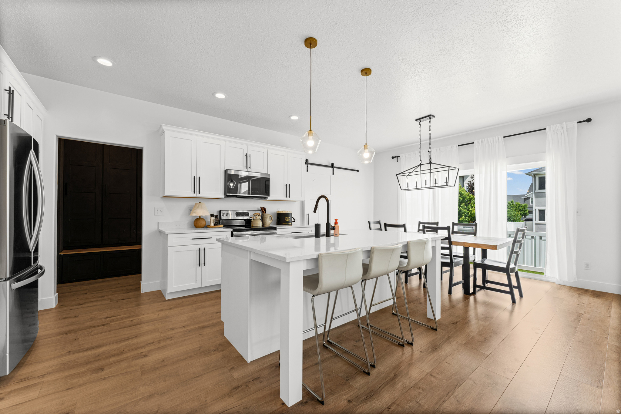 CREEK RIDGE - Residential
