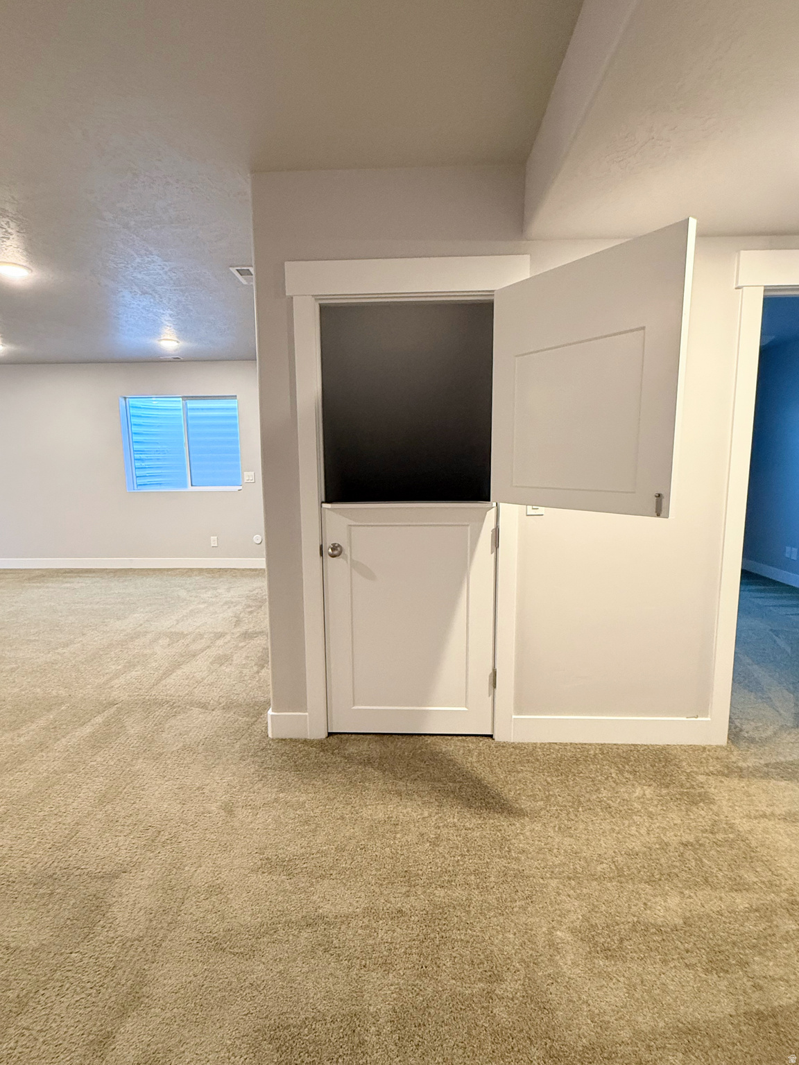 CROSSING AT TRAVERSE - Residential