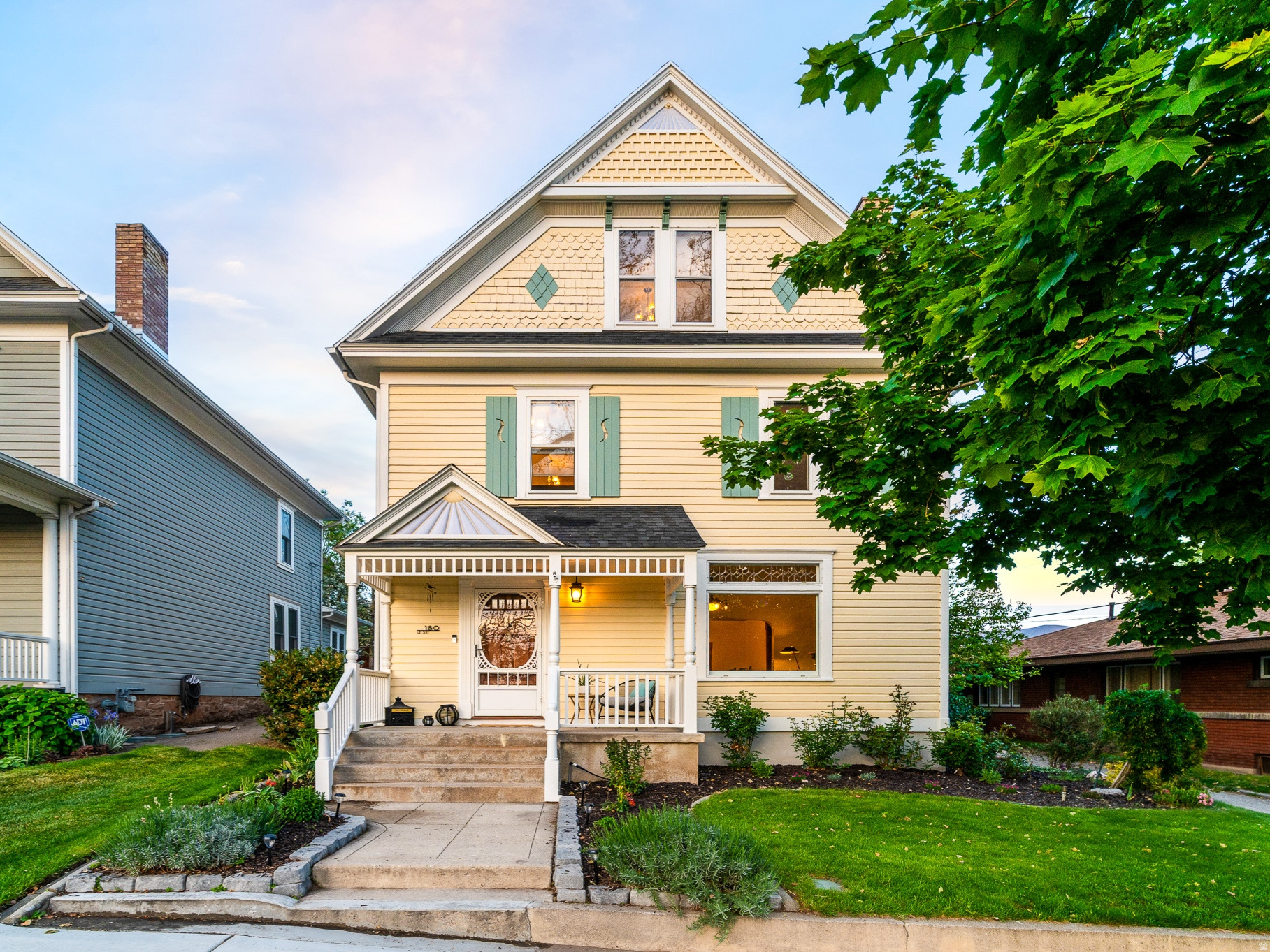 AVENUES - Residential