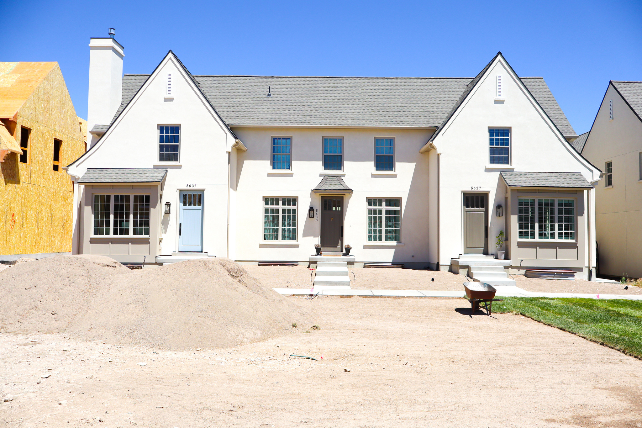 CAMDEN COMMONS - Residential