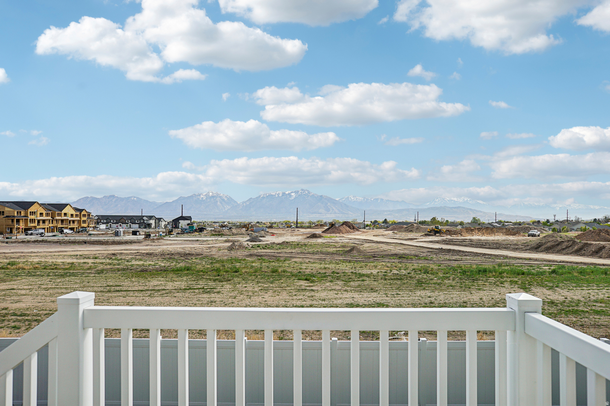 HIDDEN OAKS CLTN 713 - Residential