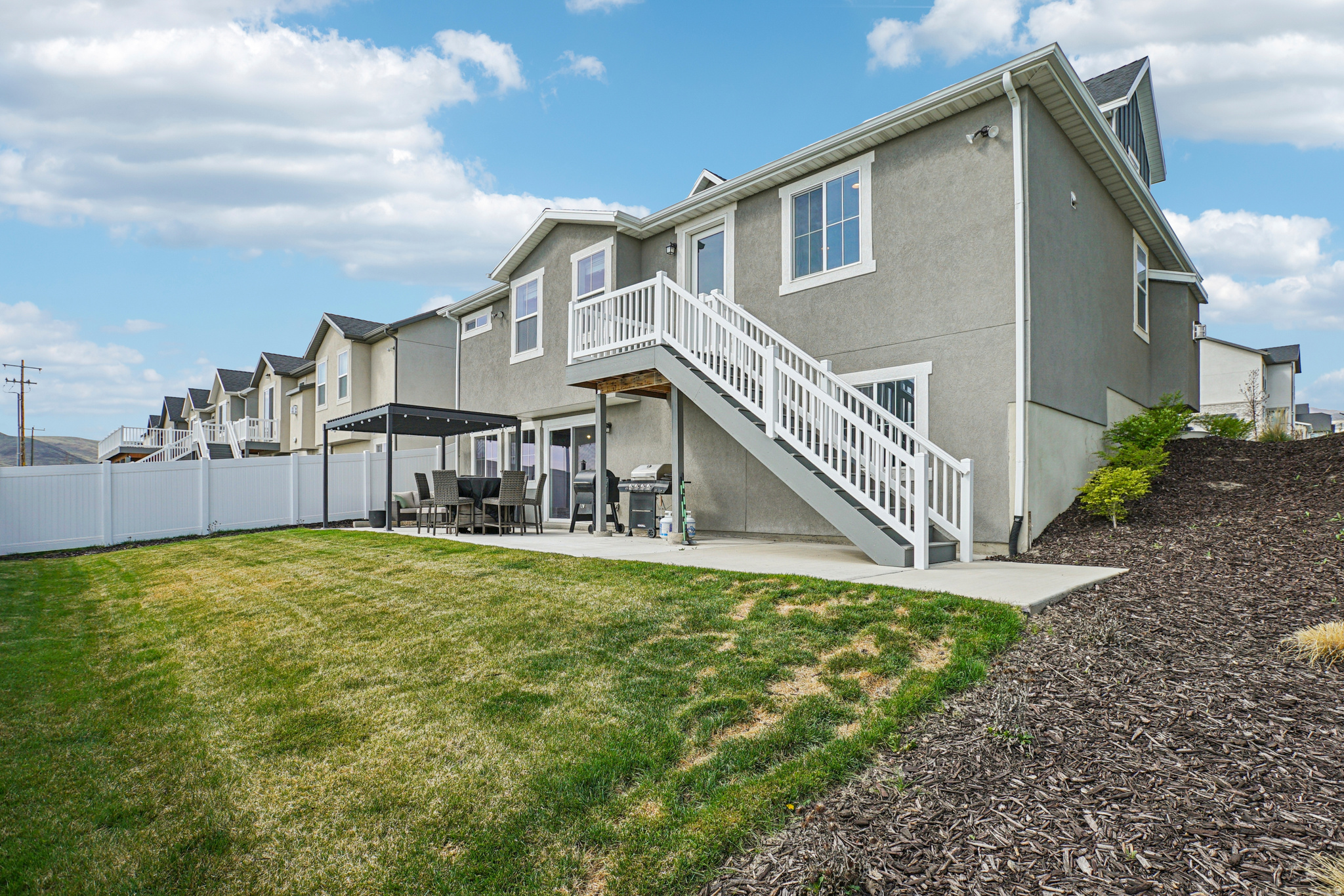 HIDDEN OAKS CLTN 713 - Residential