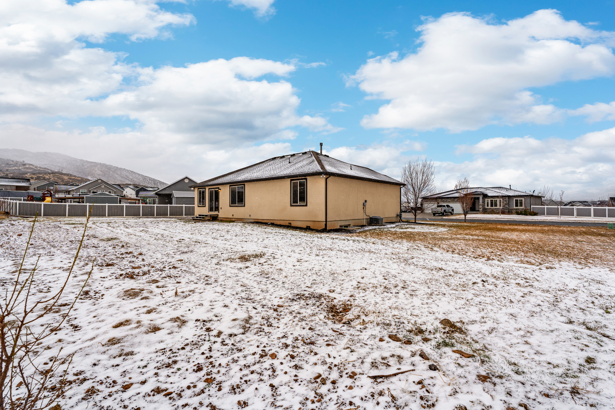 FOOTHILL VILLAGE - Residential