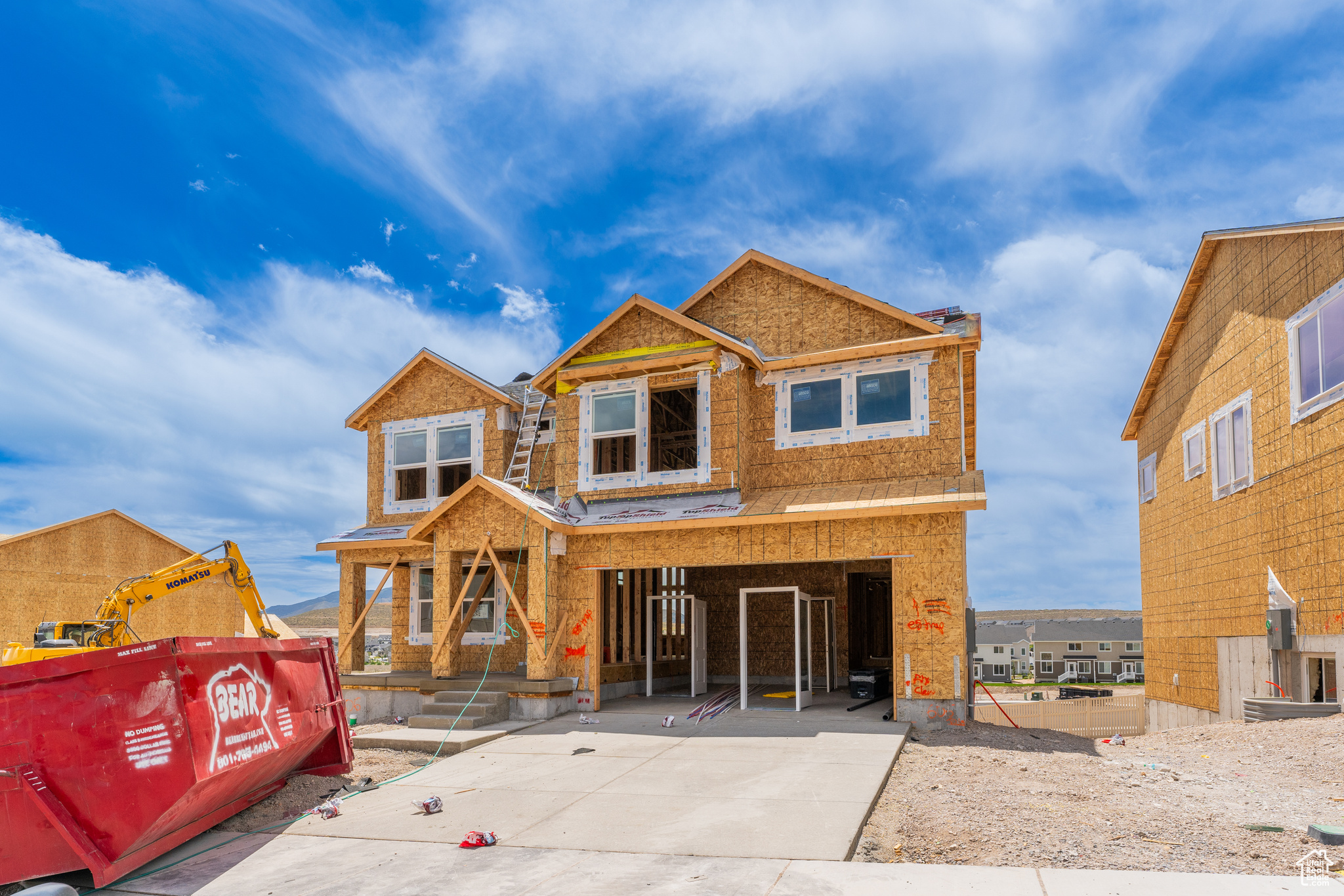 Ridgehorne at Mt. Saratoga is a beautiful up-and-coming community. Mt. Saratoga is a master-planned community that will feature future parks, trails, and expansive open space. Ridgehorne is in close proximity to Utah Lake, The Ranches Golf Club, stores, and restaurants. Easy access to Pioneer Crossing also allows for an easy commute. Reach out today for more information or set up a visit to the community. (KATE-B Floorplan, Lot # 605)