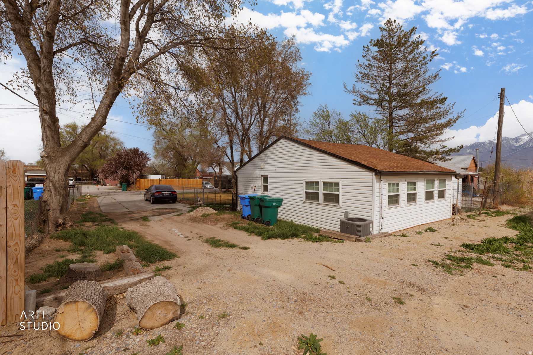 CLOSE TO REDWOOD ROAD - Residential