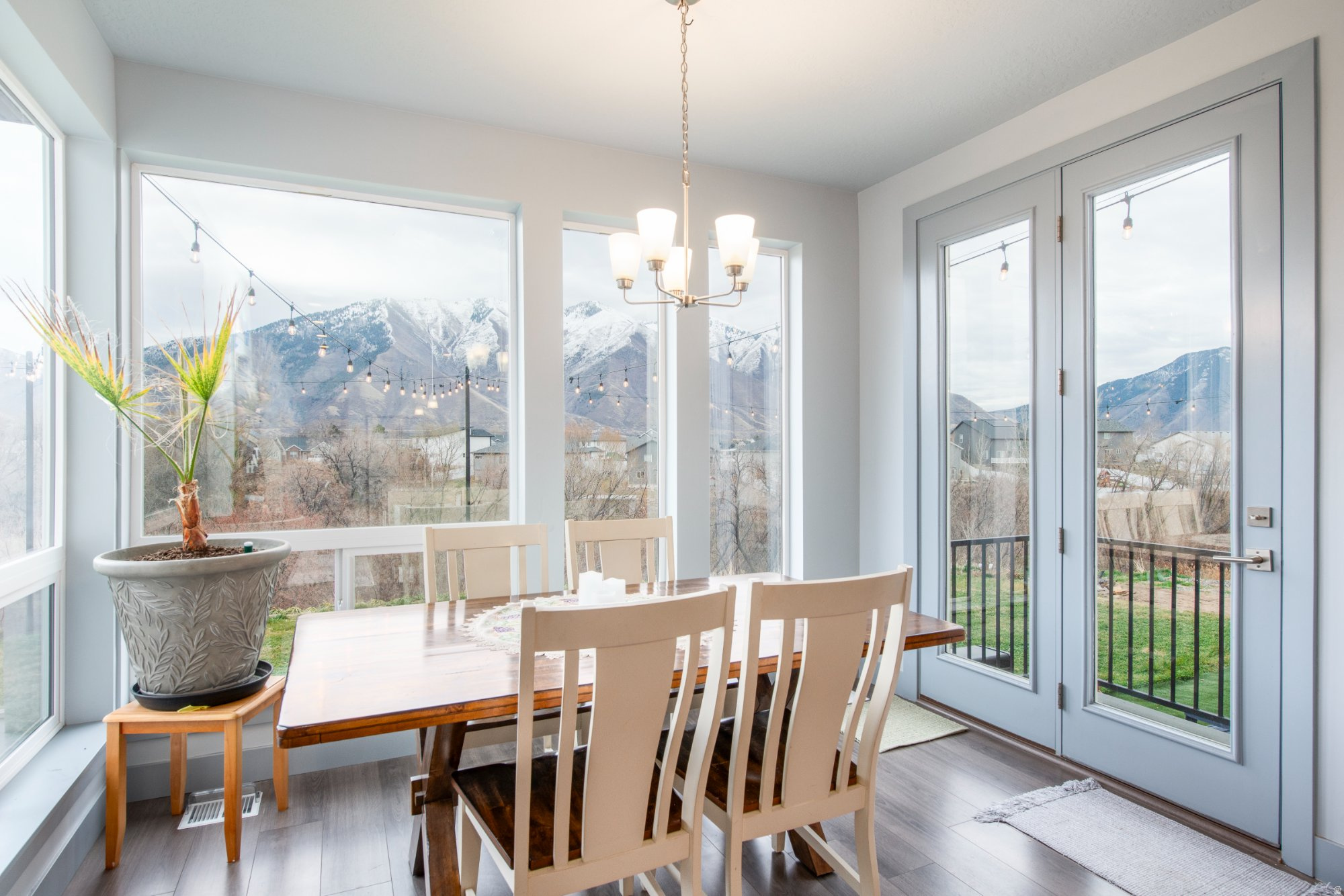 SUNRISE RANCH - Residential