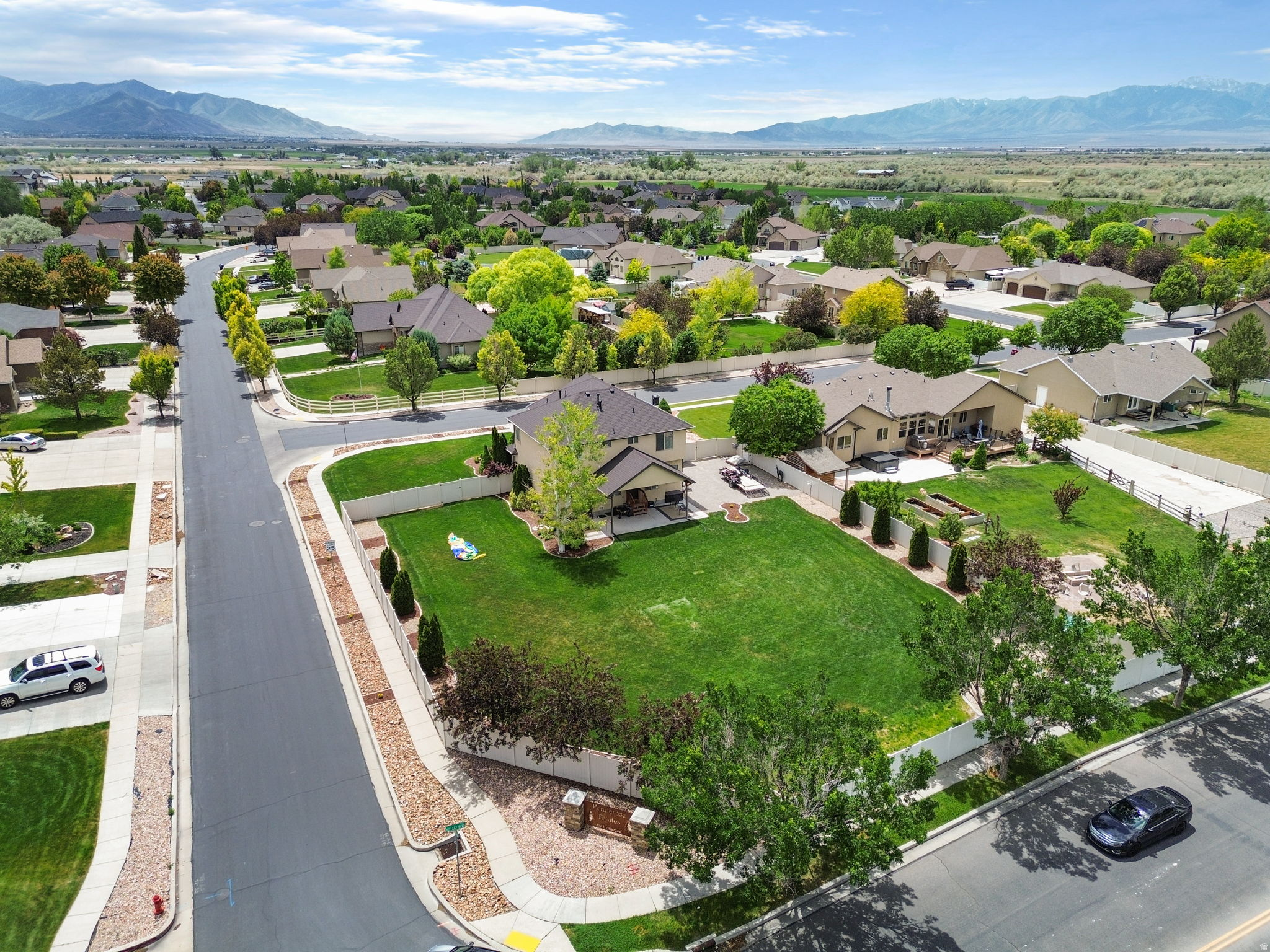 PONDEROSA ESTATES - Residential