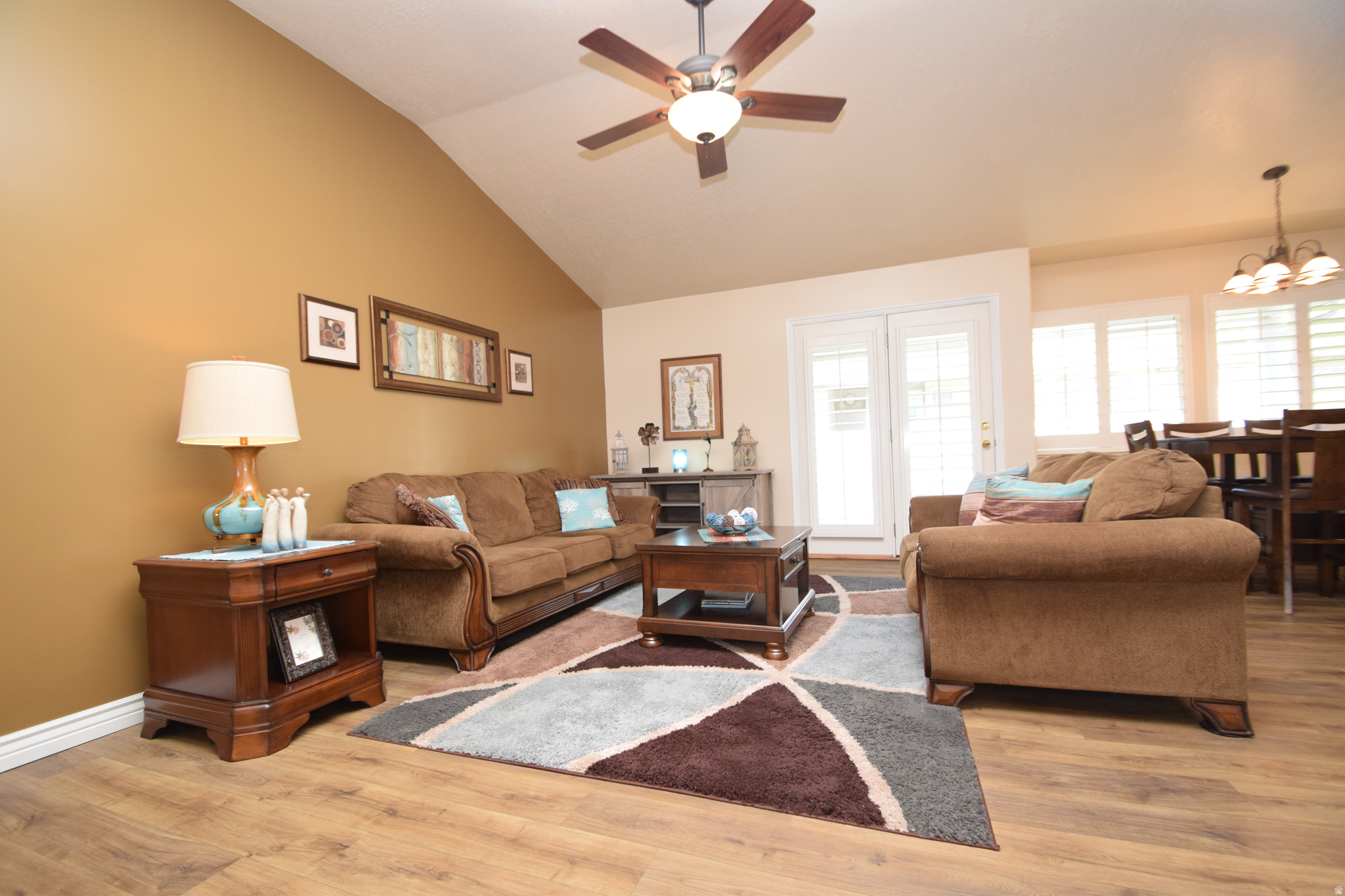 HERITAGE EST - Residential
