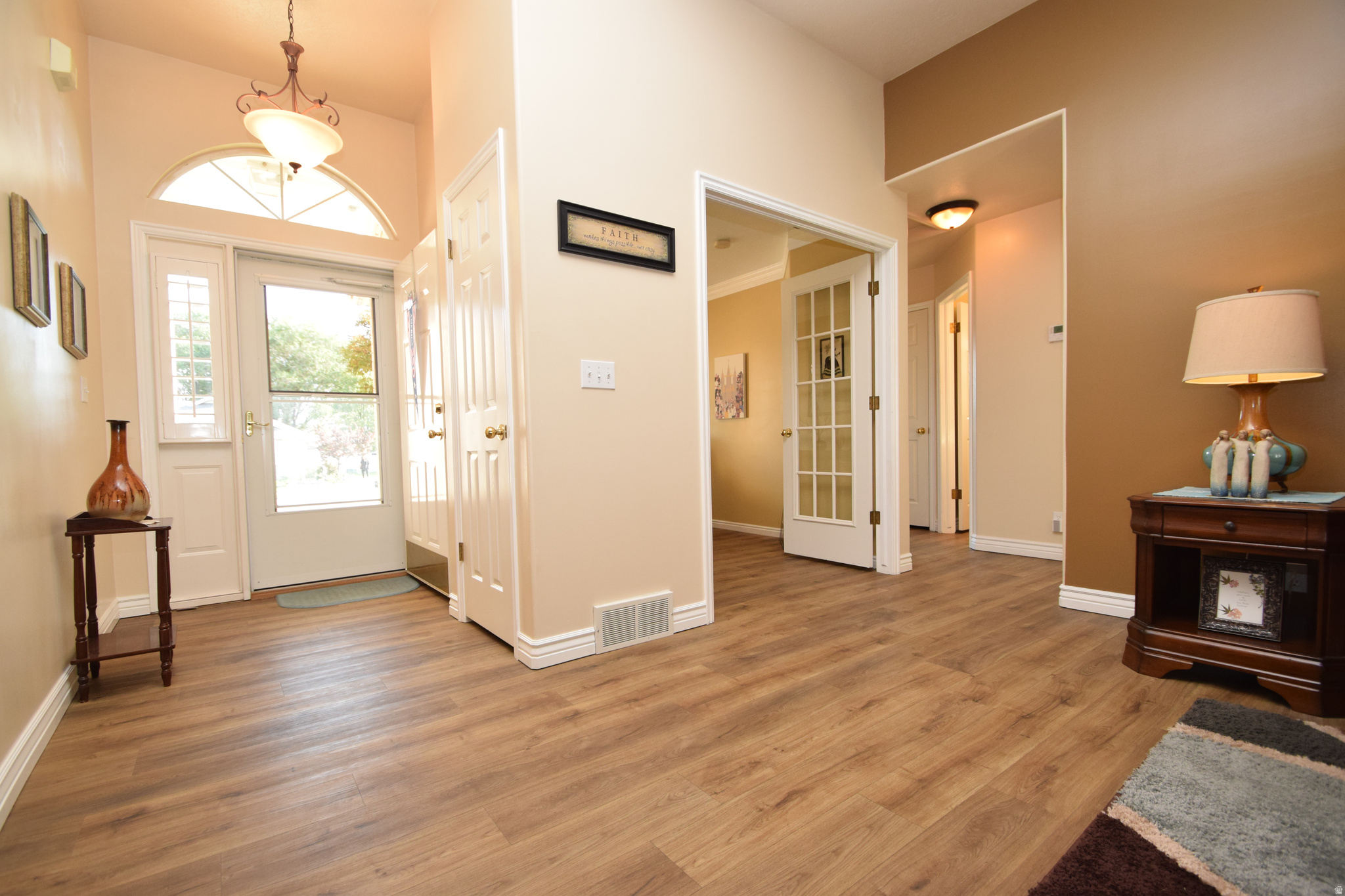 HERITAGE EST - Residential