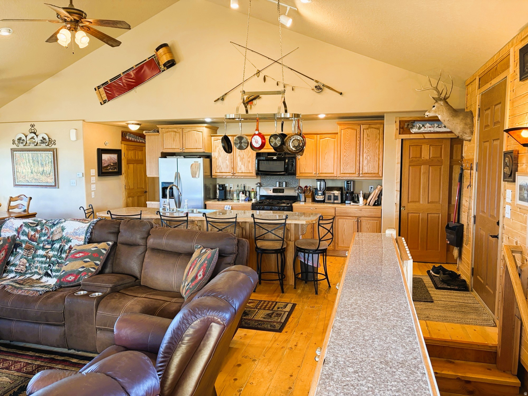 EAGLE VIEW ESTATES - Residential